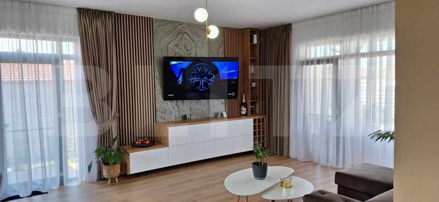 Casă individuală cu 4 camere cu Canalizare în Hălchiu