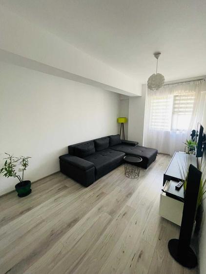 Apartament cu 2 camere decomandat în Cug
