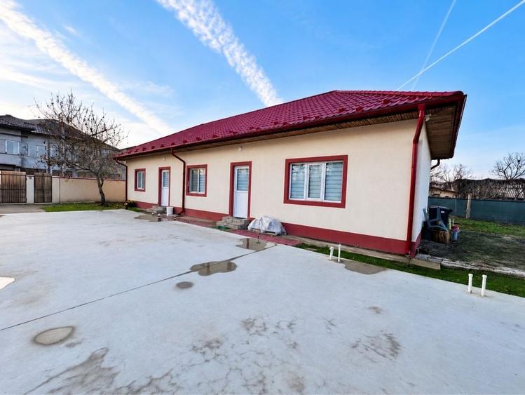Casă cu 4 camere în Progresu