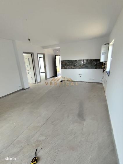 Casă cu 3 camere în Berceni