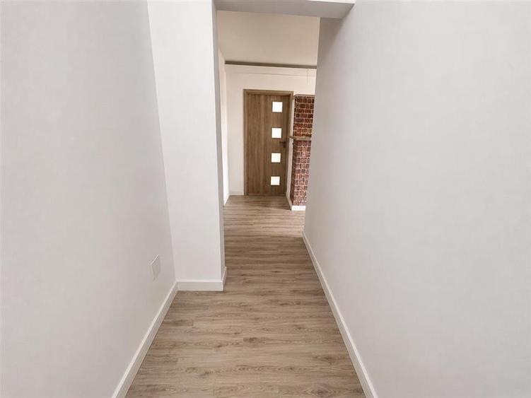 Apartament cu 3 camere decomandat în Mihai Viteazul