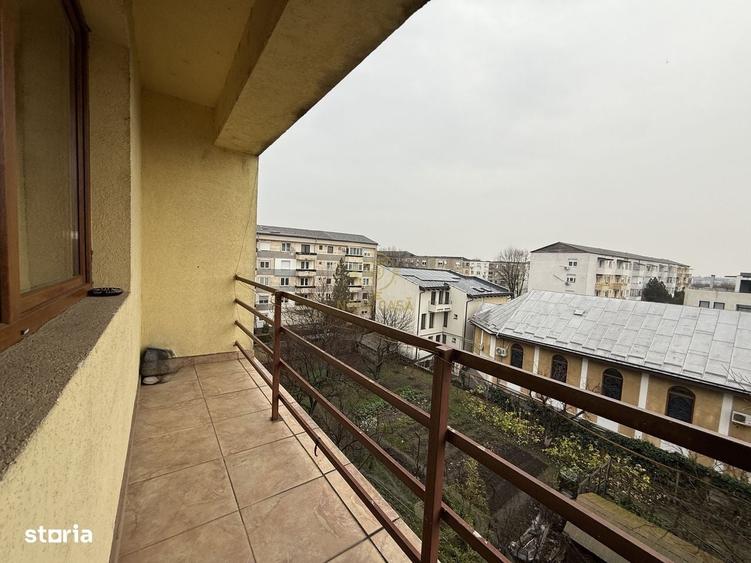 Apartament cu 3 camere în Central
