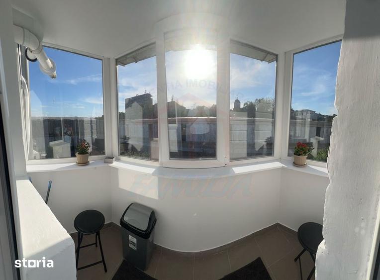 Apartament cu 2 camere decomandat, mobilat în Port