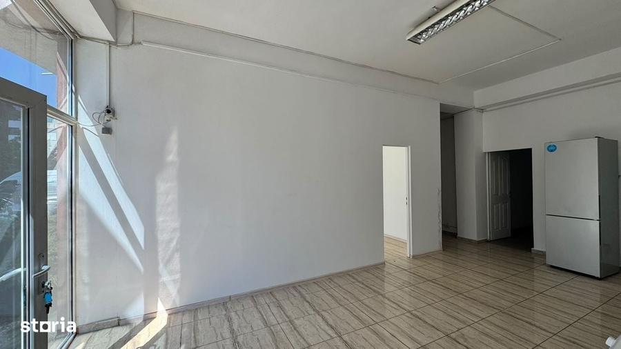 Spațiu comercial, de 161 mp, în Iosia