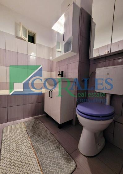 Apartament cu 3 camere decomandat, mobilat în Aradului