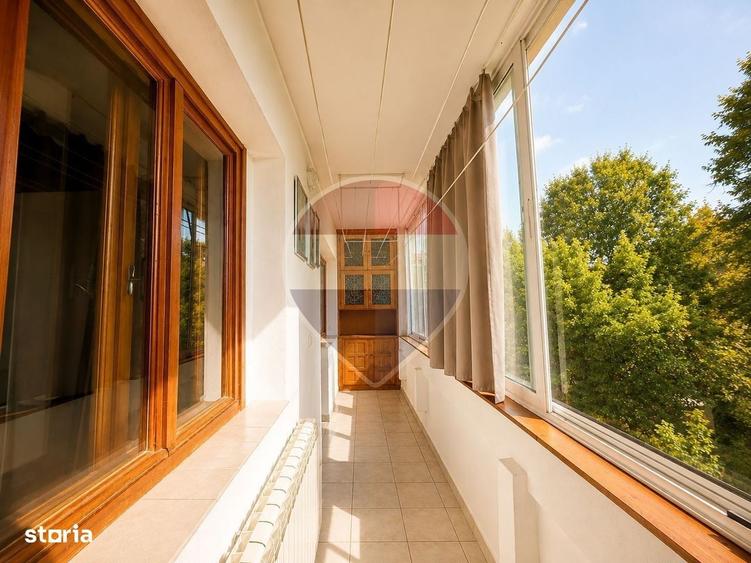 Apartament cu 3 camere în Central