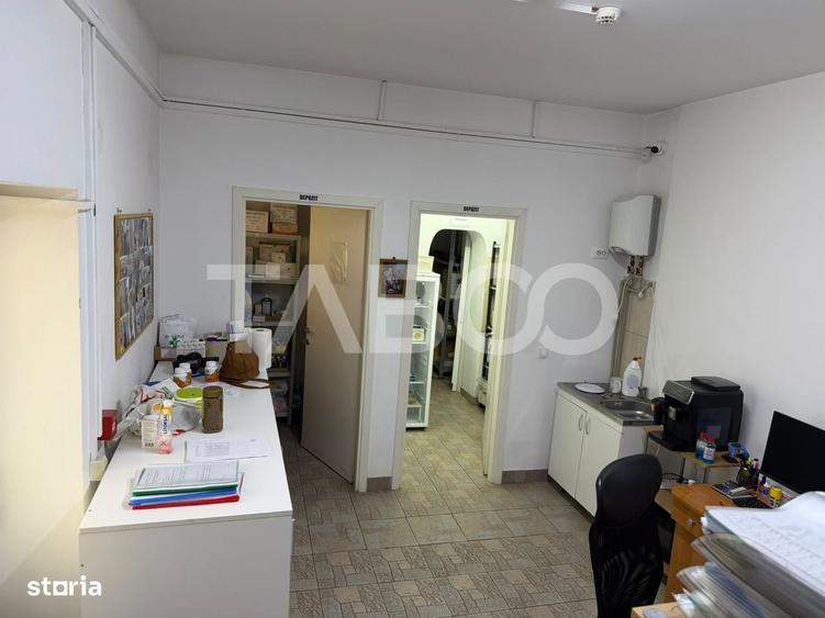 Spațiu comercial, de 60 mp, în Central