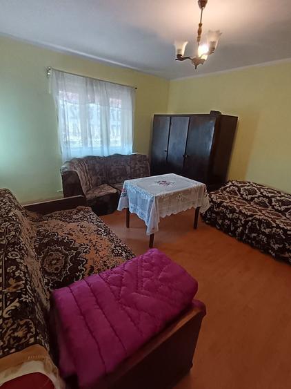 Casă cu 4 camere în Obârșie