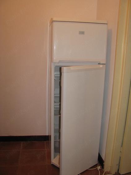 Apartament cu 2 camere semidecomandat în Vatra Luminoasă
