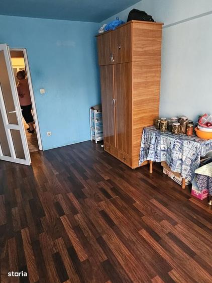 Apartament cu 3 camere decomandat în Ultracentral