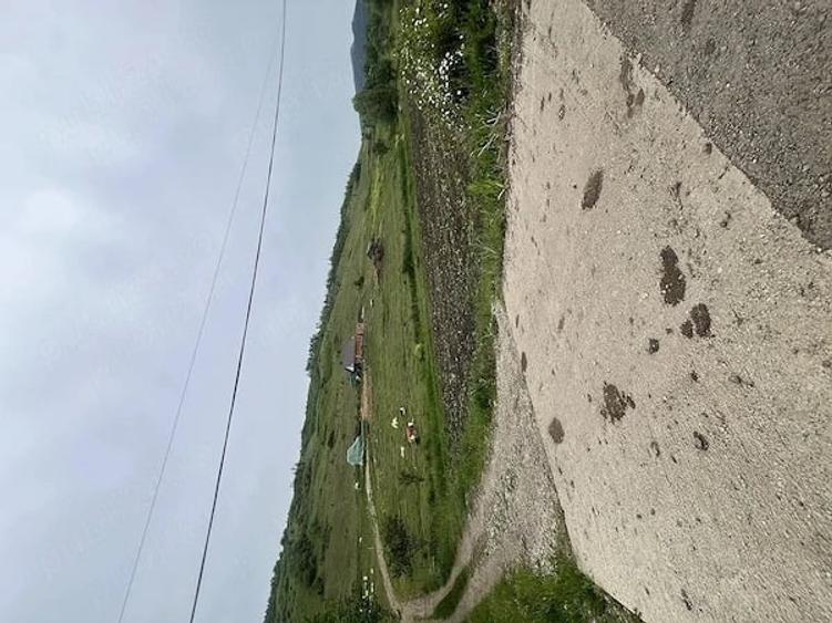 Teren de 2000 mp, în Iclod