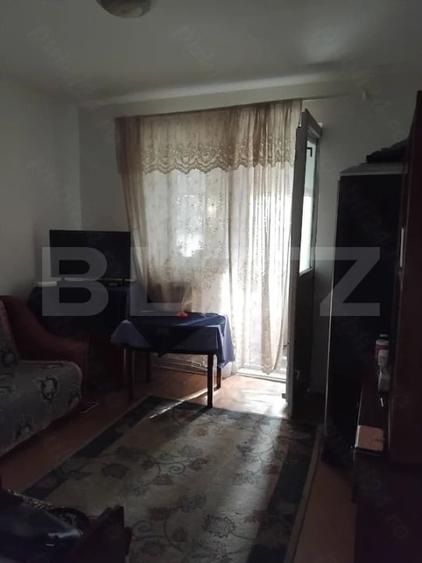 Apartament cu 3 camere decomandat, mobilat în Câmpia Turzii