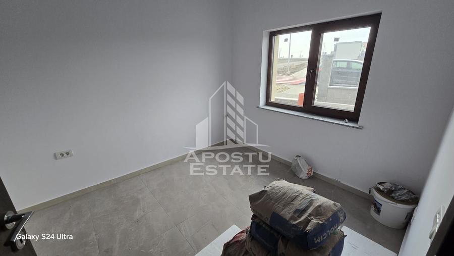 Duplex cu 5 camere cu Canalizare în Giarmata
