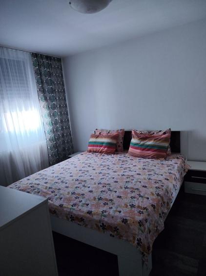 Apartament cu 2 camere semidecomandat în Dristor