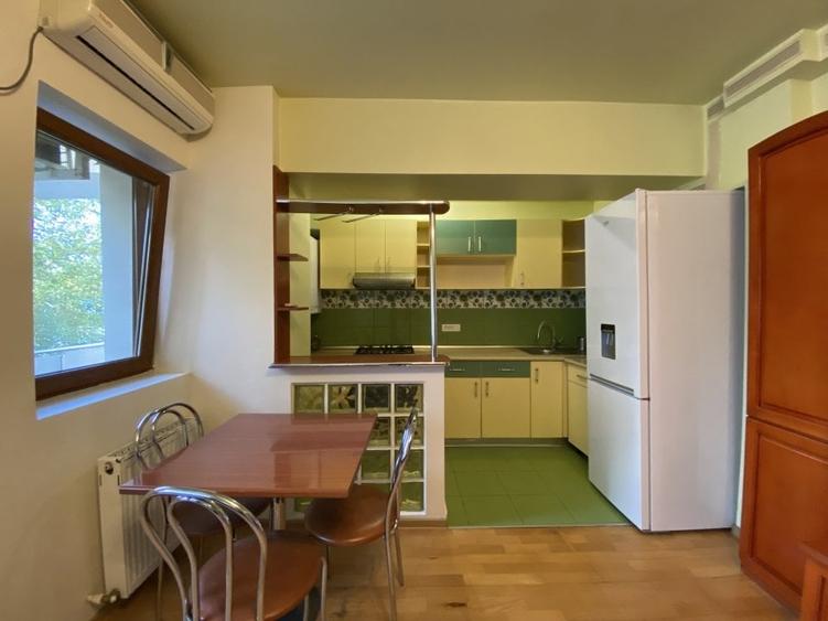 Apartament cu 3 camere decomandat în Nicolae Grigorescu