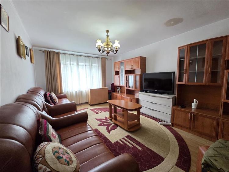 Apartament cu 2 camere decomandat în Dancu