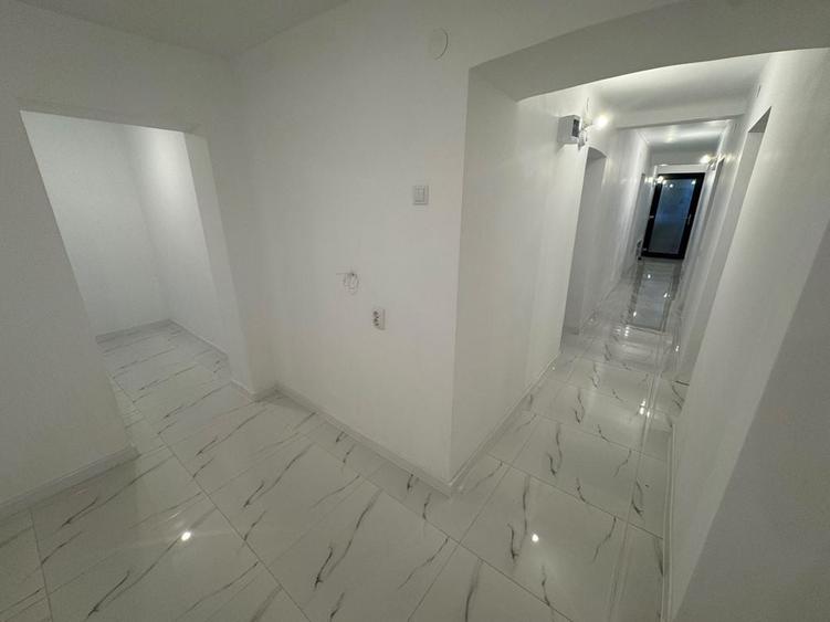 Apartament cu 3 camere decomandat în Ultracentral