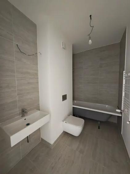 Apartament cu 2 camere semidecomandat în Eminescu