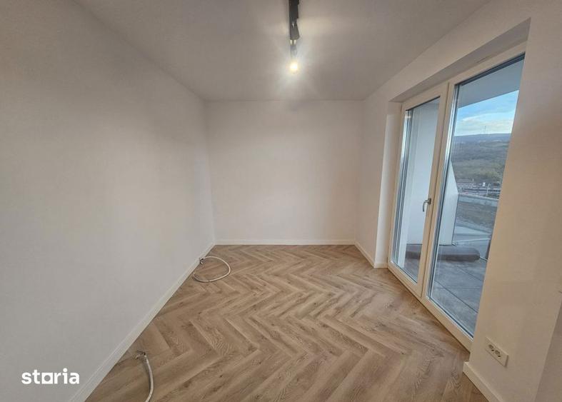 Apartament cu 2 camere, mobilat în Iris — fotografia 1