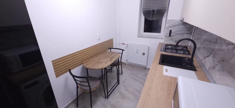 Apartament cu 2 camere decomandat, mobilat în Drumul Taberei
