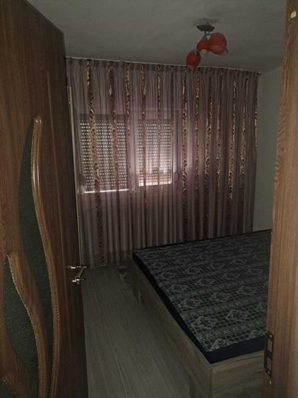 Apartament cu 2 camere decomandat în Broșteni