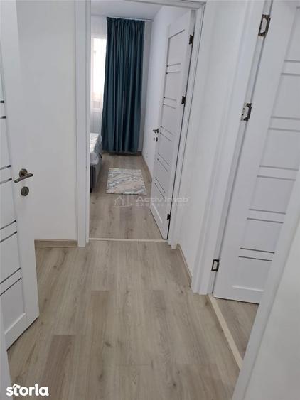 Apartament cu 3 camere semidecomandat, mobilat în Rahova