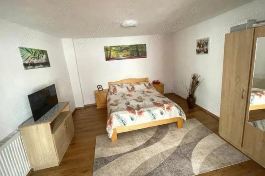 Vand Casa zona Zamora-Busteni cu vedere la Mun?ii Bucegi ?i Crucea Caraiman. - 6
