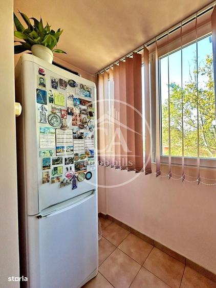 Apartament cu 3 camere decomandat în Rogerius