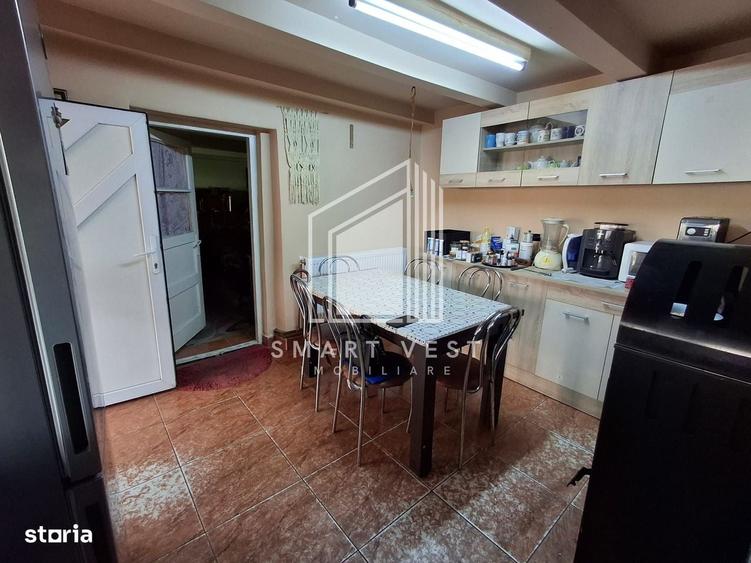 Casă cu 3 camere în Lazuri