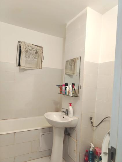 Apartament cu 2 camere decomandat, mobilat în Porolissum