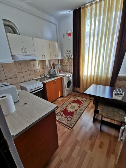Apartament cu 2 camere decomandat în Copou