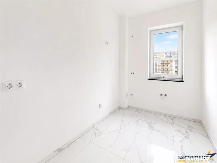 Apartament cu 2 camere decomandat în Noua