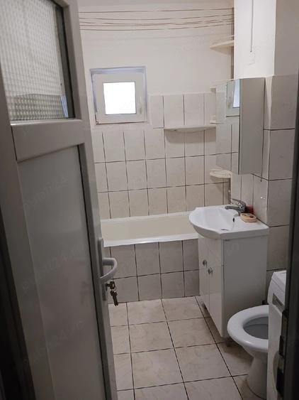 Garsonieră decomandată în Buziașului