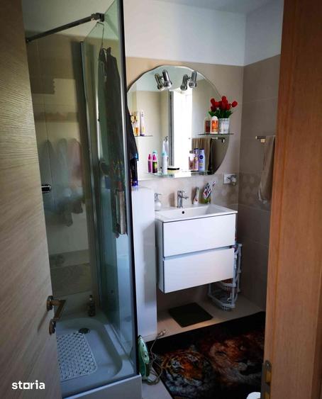 Casă cu 5 camere cu Teren 227 Mp în Sânpetru