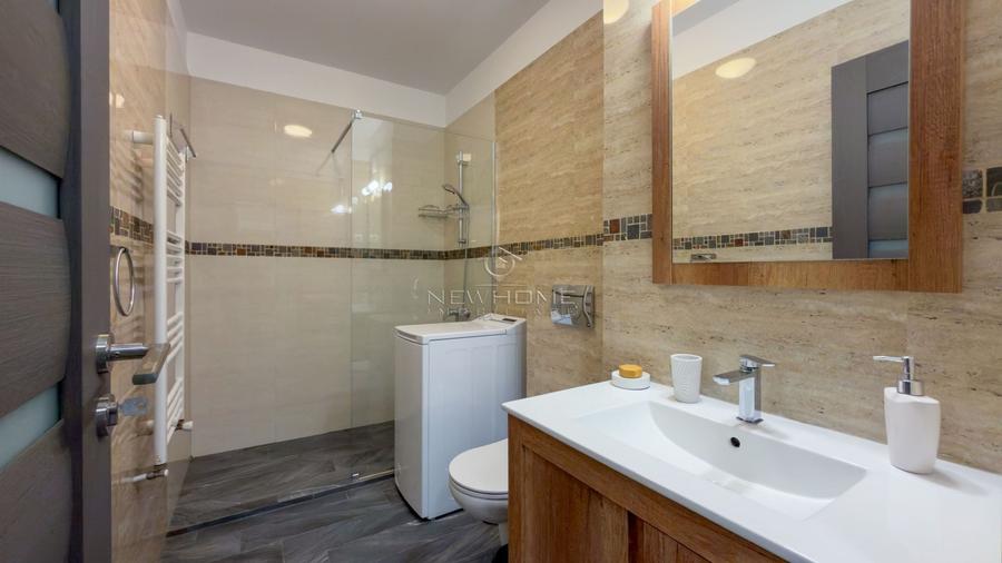 Apartament cu 2 camere semidecomandat, mobilat în Între Lacuri