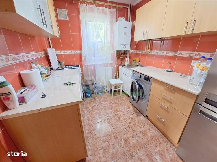 Apartament 3 camere, mobilat si utilat, etaj 1, zona Milcov - 6
