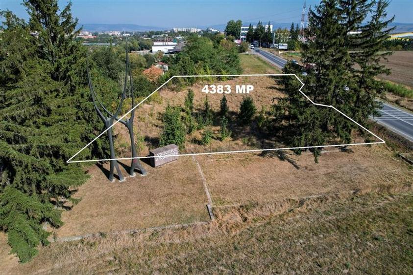 Teren Construcții intravilan de 4383 mp, în Exterior Est
