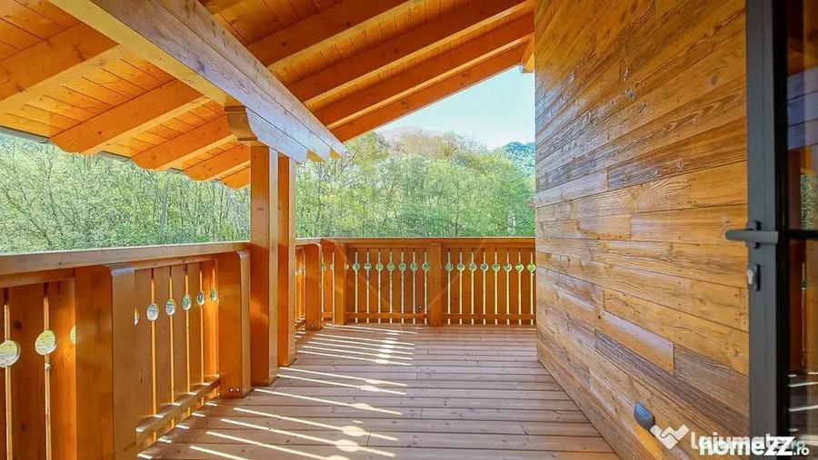 Casă cu 3 camere cu Teren 700 Mp în Glăjărie