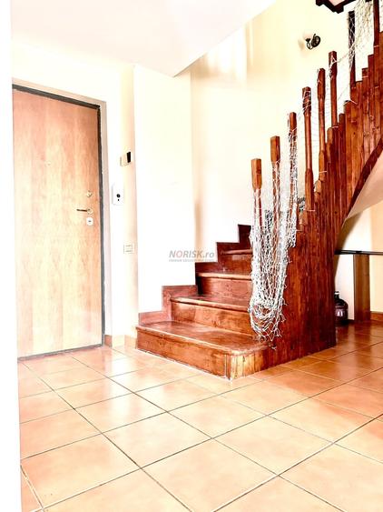 Apartament cu 4 camere decomandat, mobilat în Unirii