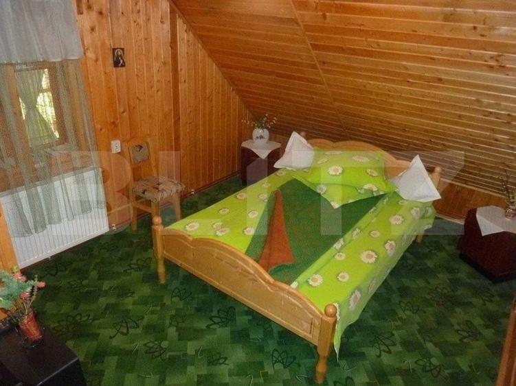 Casă individuală cu 7 camere cu Garaj în Vatra Dornei