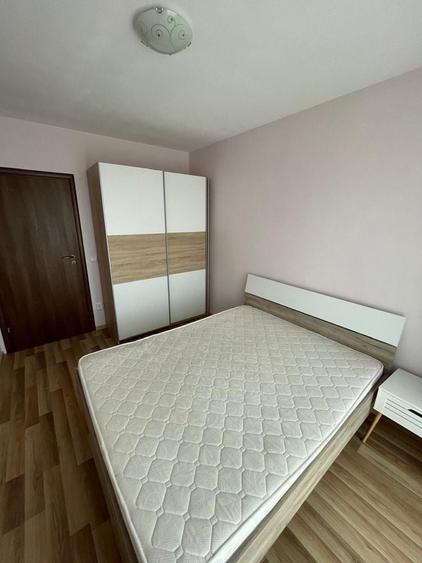 Apartament cu 2 camere decomandat în Exterior Vest