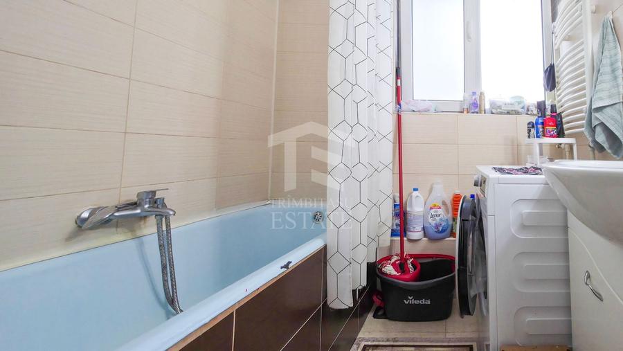 Apartament cu 3 camere decomandat, mobilat în Ferentari