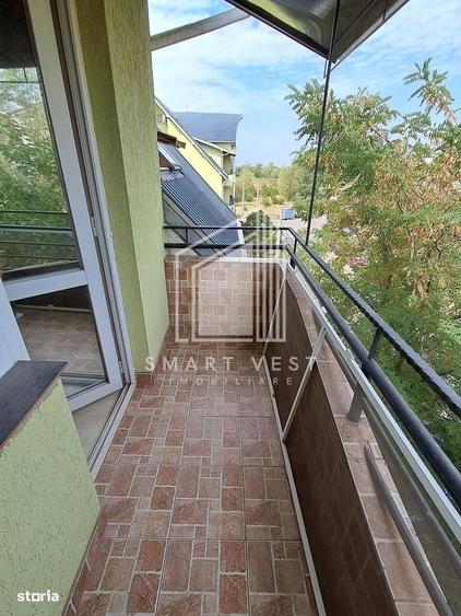 Apartament cu 3 camere decomandat în Micro 16