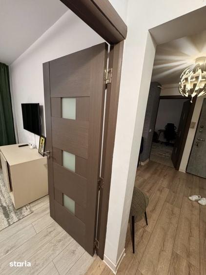 Apartament cu 2 camere decomandat în Rovine