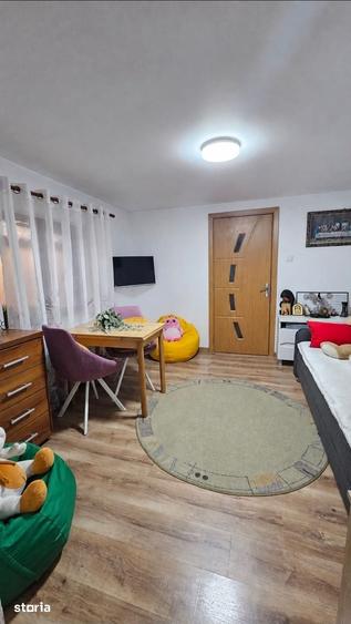 Casă cu 2 camere cu Teren 162 Mp în Central