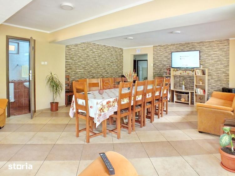 Casă cu Teren 300 Mp în Central