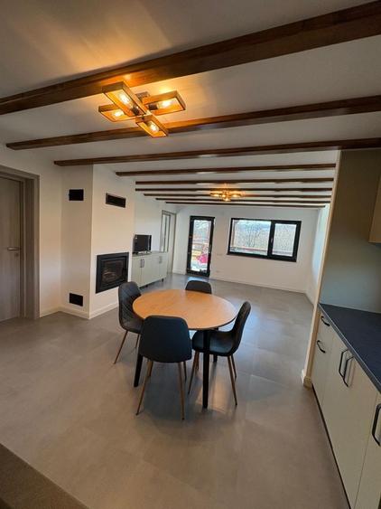 Casă cu 4 camere cu Teren 1710 Mp în Podul Corbului