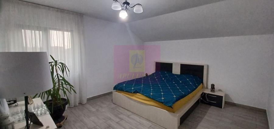 Casă cu 4 camere cu Teren 450 Mp în Săbăreni