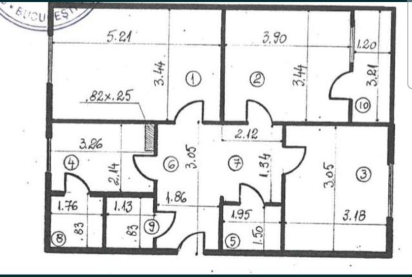 Apartament cu 3 camere decomandat în Titan