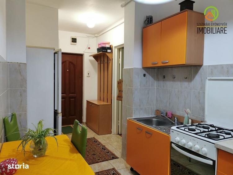 Apartament cu 2 camere semidecomandat în Aleea Carpați